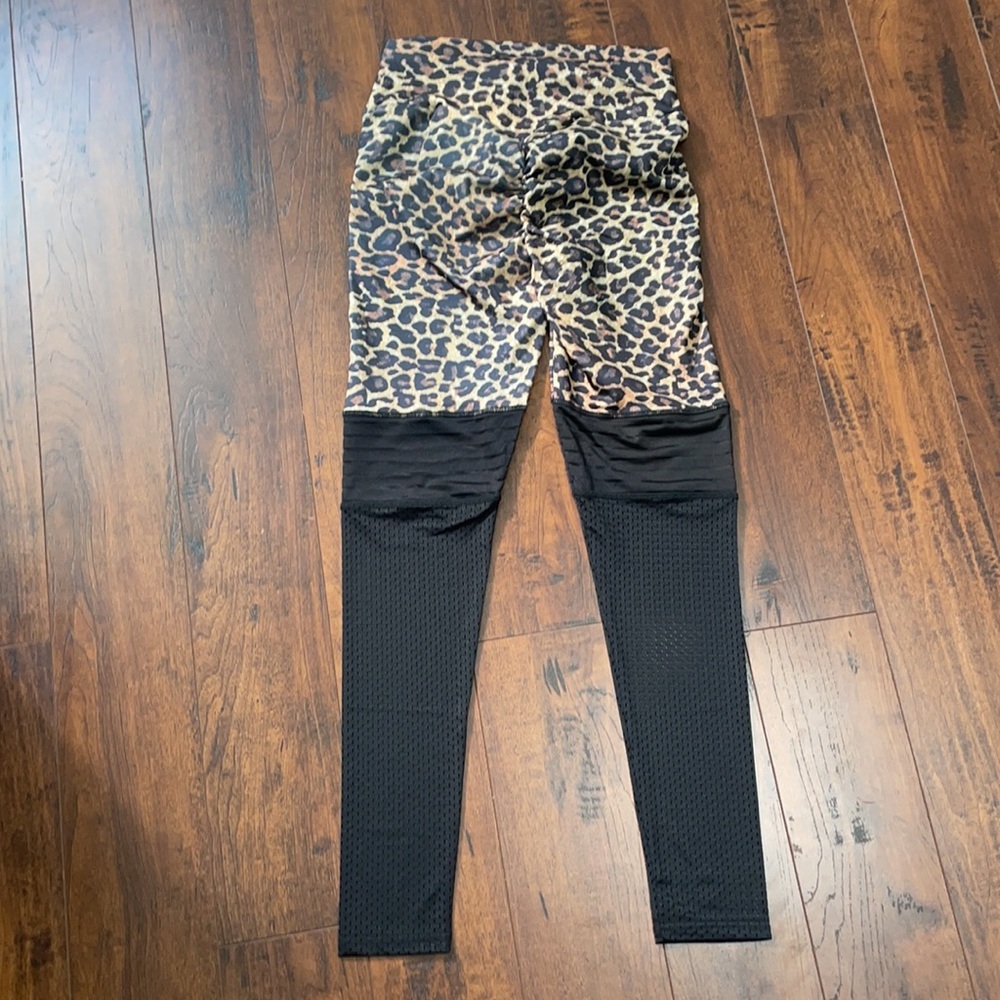 NWOT Leopard & Mesh Spandex Pants - Picture 2 of 9